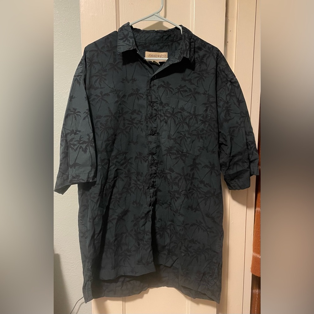 4/$25 bundle deal- Casual Button Down Shirt